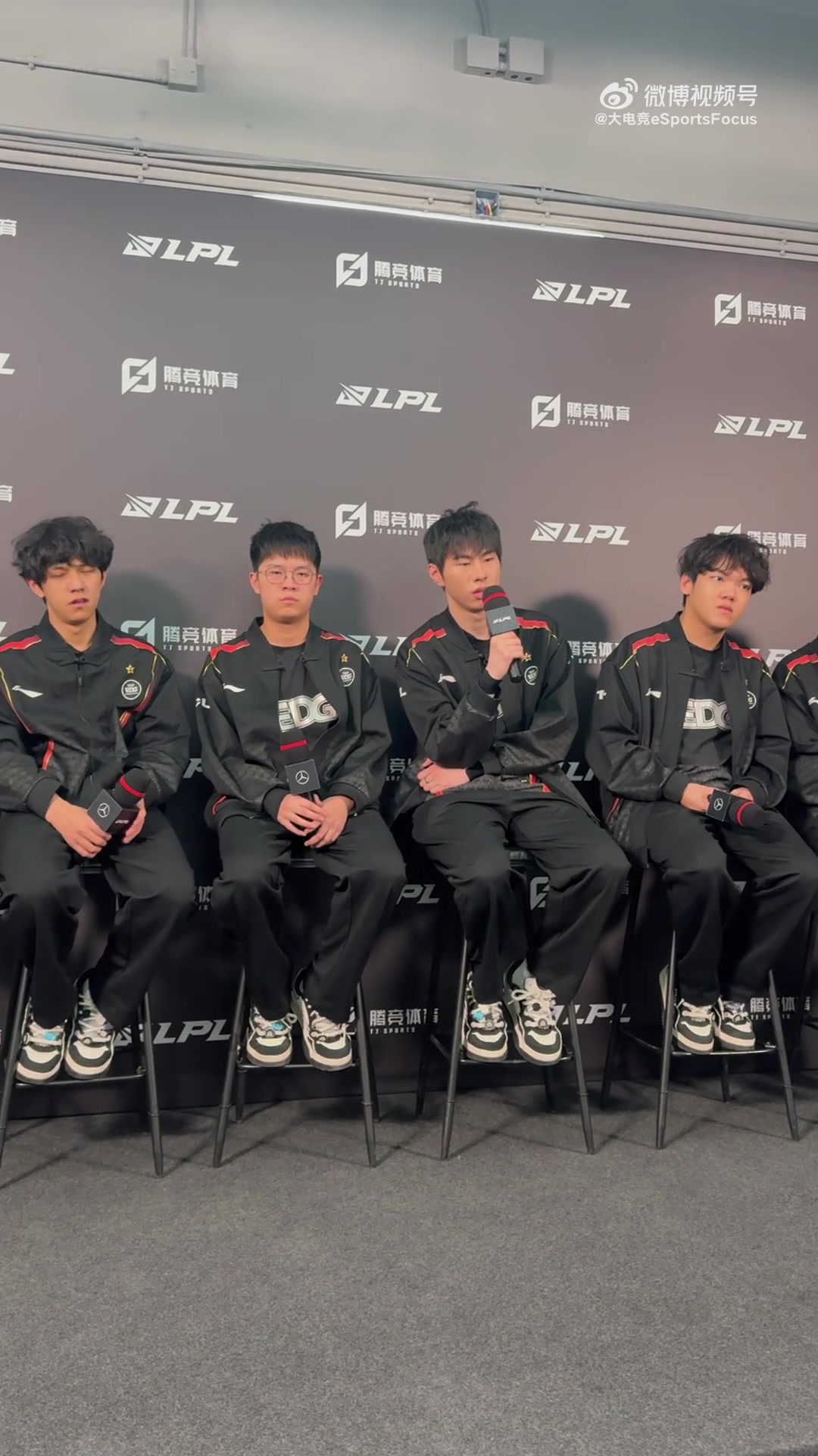 j9九游真人游戏第一品牌登录入口年前未能拿下胜是哪方面不好？ZDZ沉默许久：就是没玩好吧！