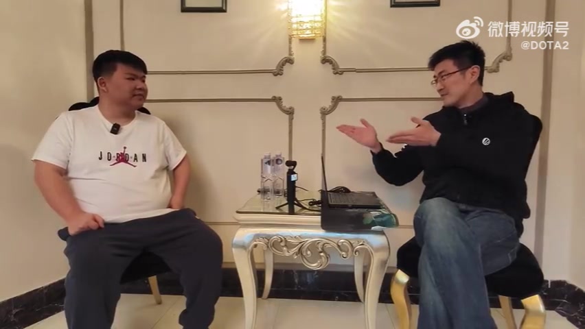 j9九游真人游戏第一平台赛前采访XinQ：徐林森是GOD！大家有空多打打DOTA